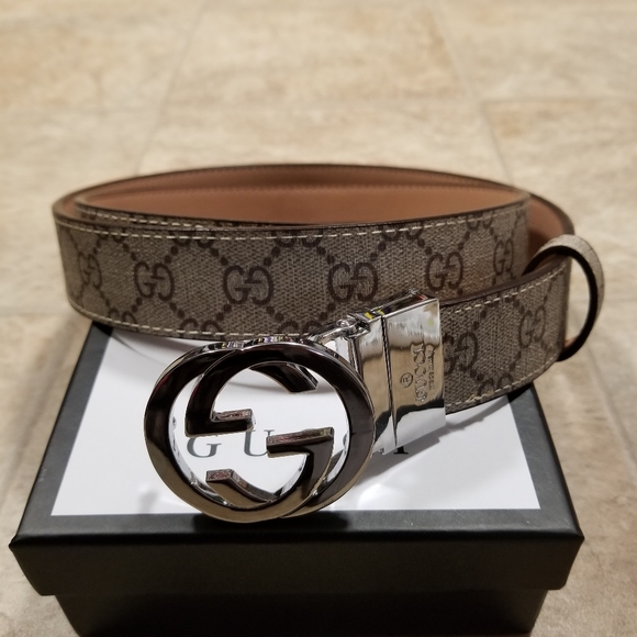 Buy it on my website: daplugstore.bigcartel.com - Picture 5 of 12